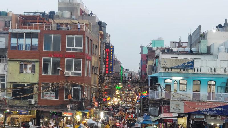 Delhi street. Credit: Dennis Joy Delhi street