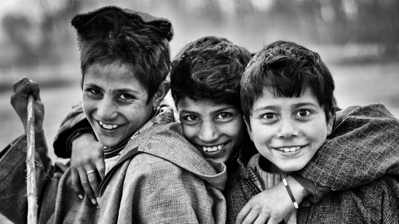 समाजों के बीच पारस्परिक सम्बंध भिन्न क्यों? समाजों के बीच पारस्परिक सम्बंध भिन्न क्यों?