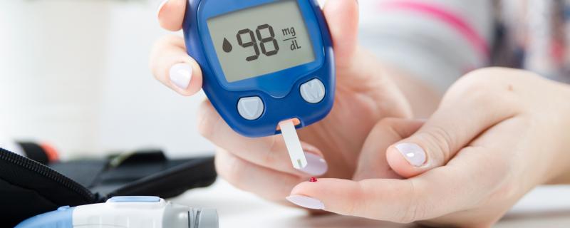 Researchers design biocompatible blood glucose detectors to be used with implantable sensors